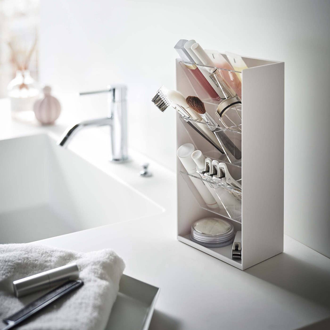Jewelry & Makeup Organizer - Angeled Tray image 2