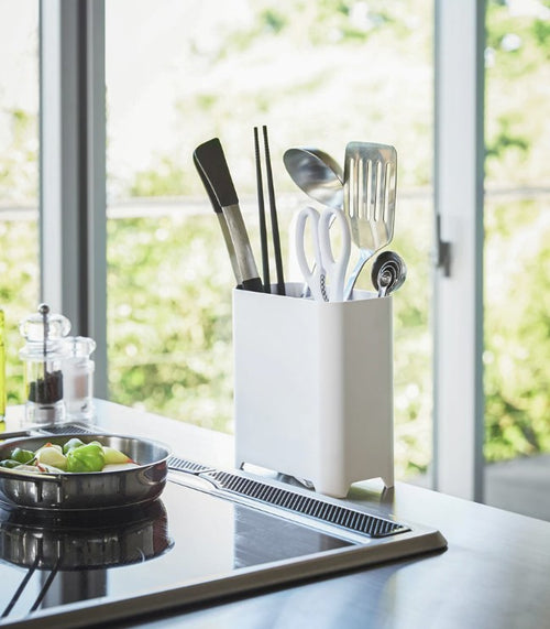 Aqua Utensil Holder image 1