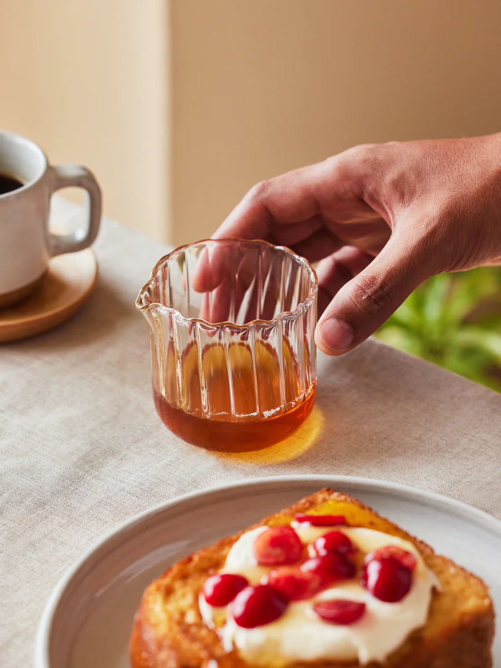 Kira Glass Creamer image 4