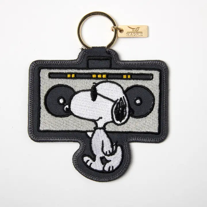 Magpie X Peanuts Key Charm image 2