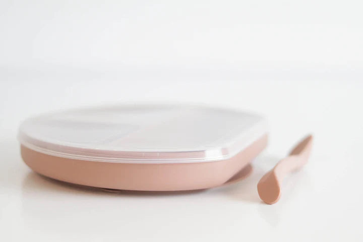 Silicone Suction Plate With Lid & Spoon image 1
