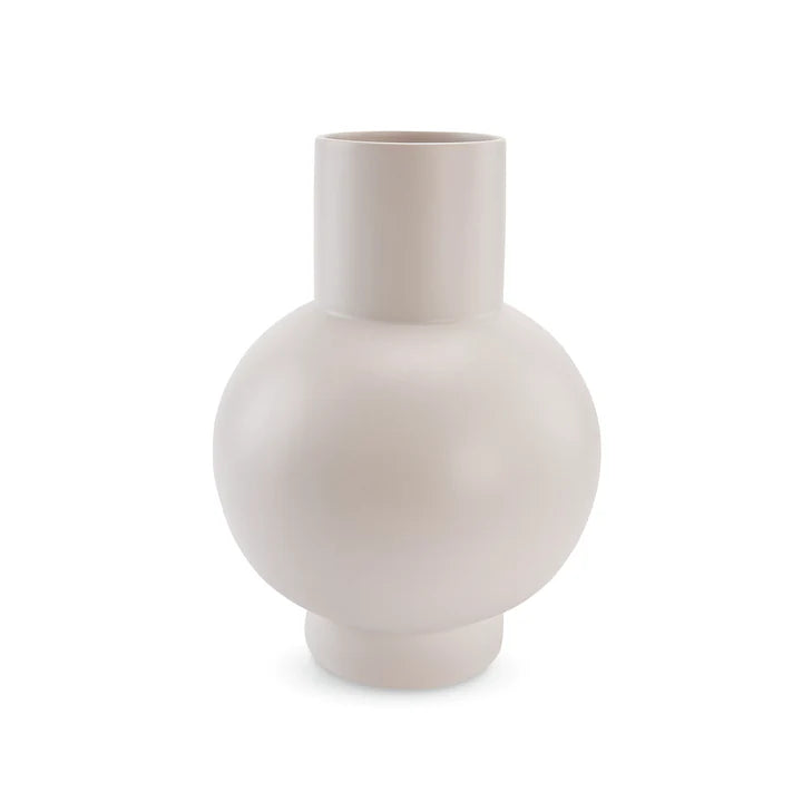 Raawii Strom Vase image 10