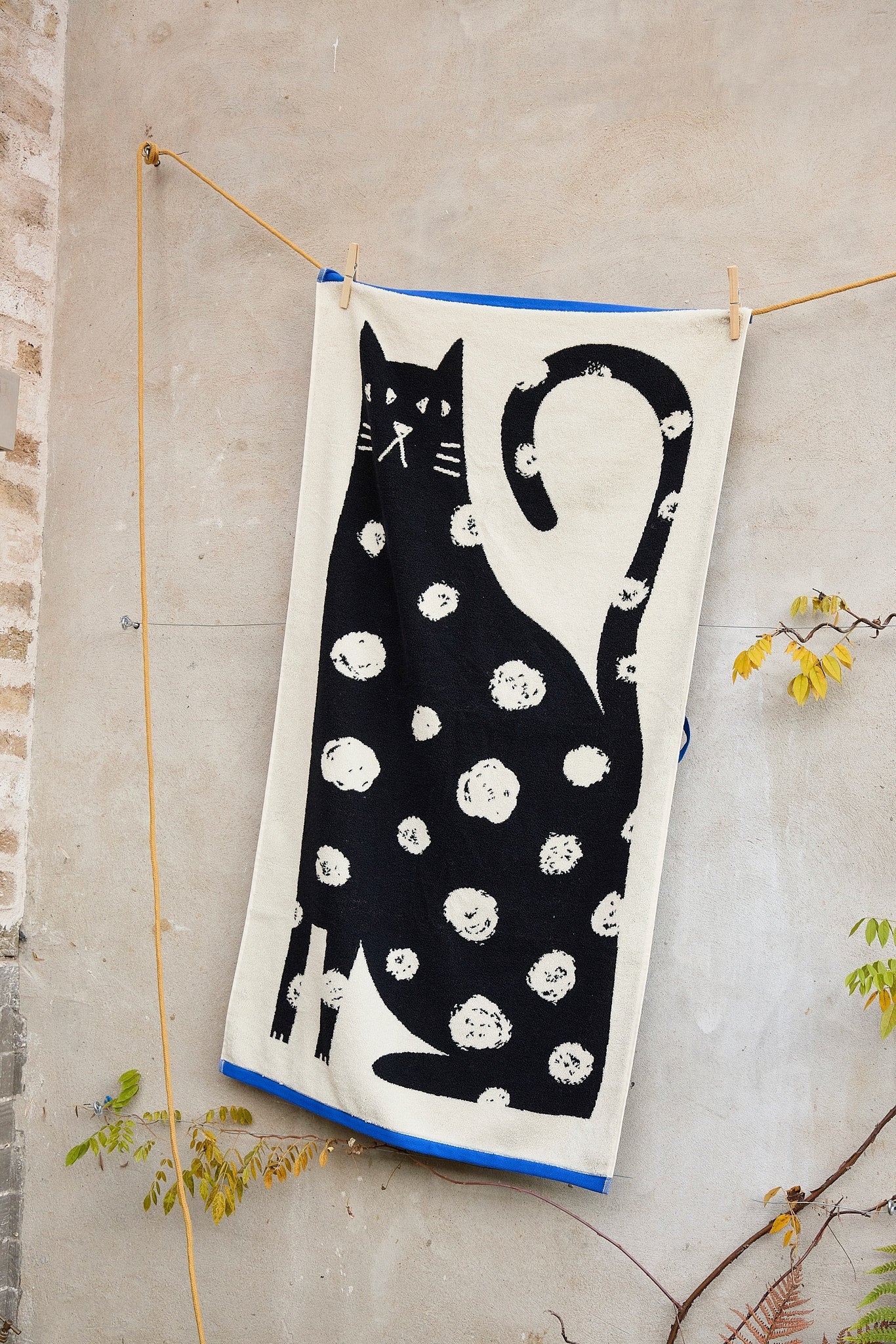 Lazy Cat Bath Towel image 2