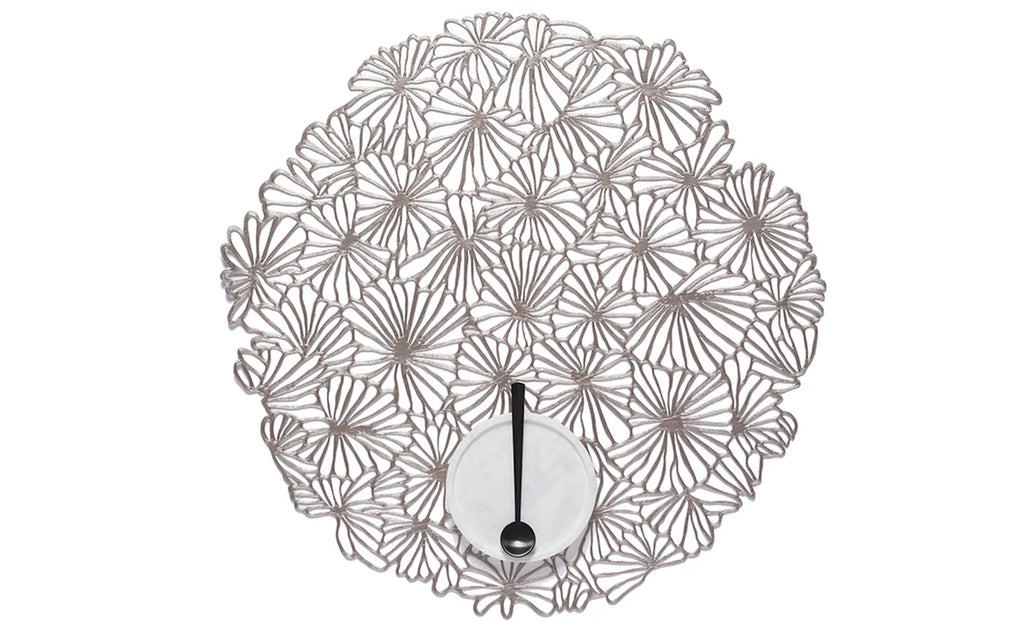 Pressed Daisy Table Mat image 3