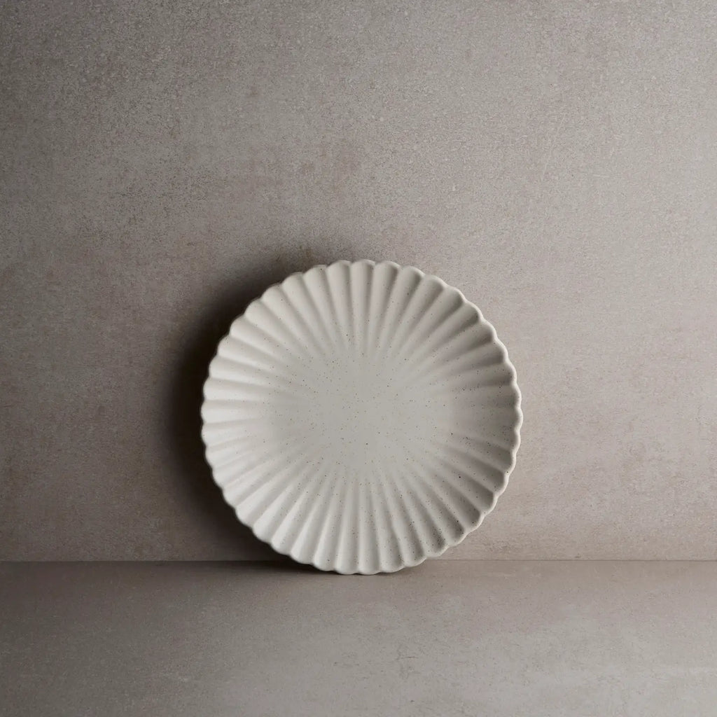 Classic Flower Plate image 0
