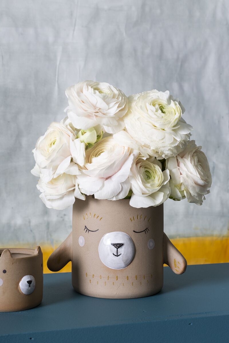 Mama Bear Hug Pot image 1