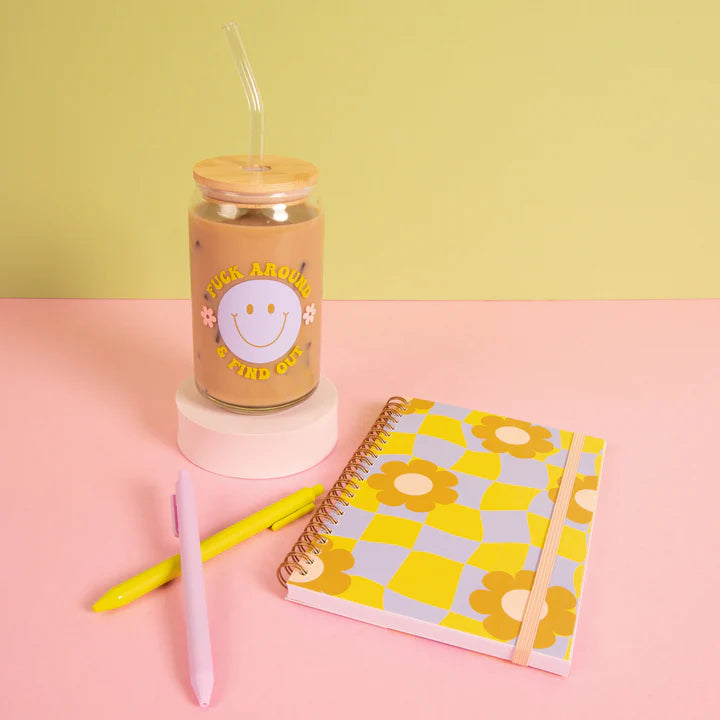 Can Glass w/ Lid & Straw image 1