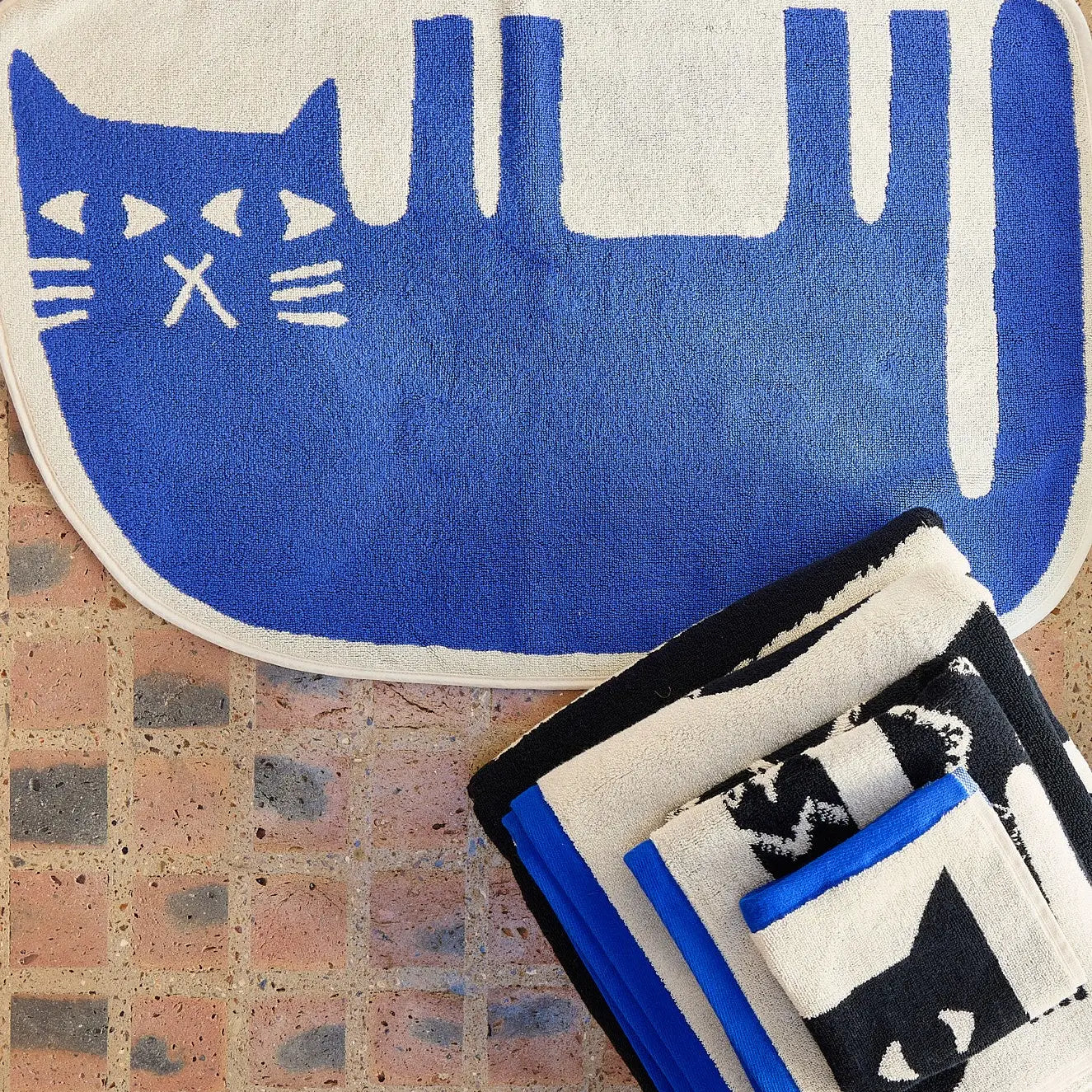 Lazy Cat Bath Mat image 2