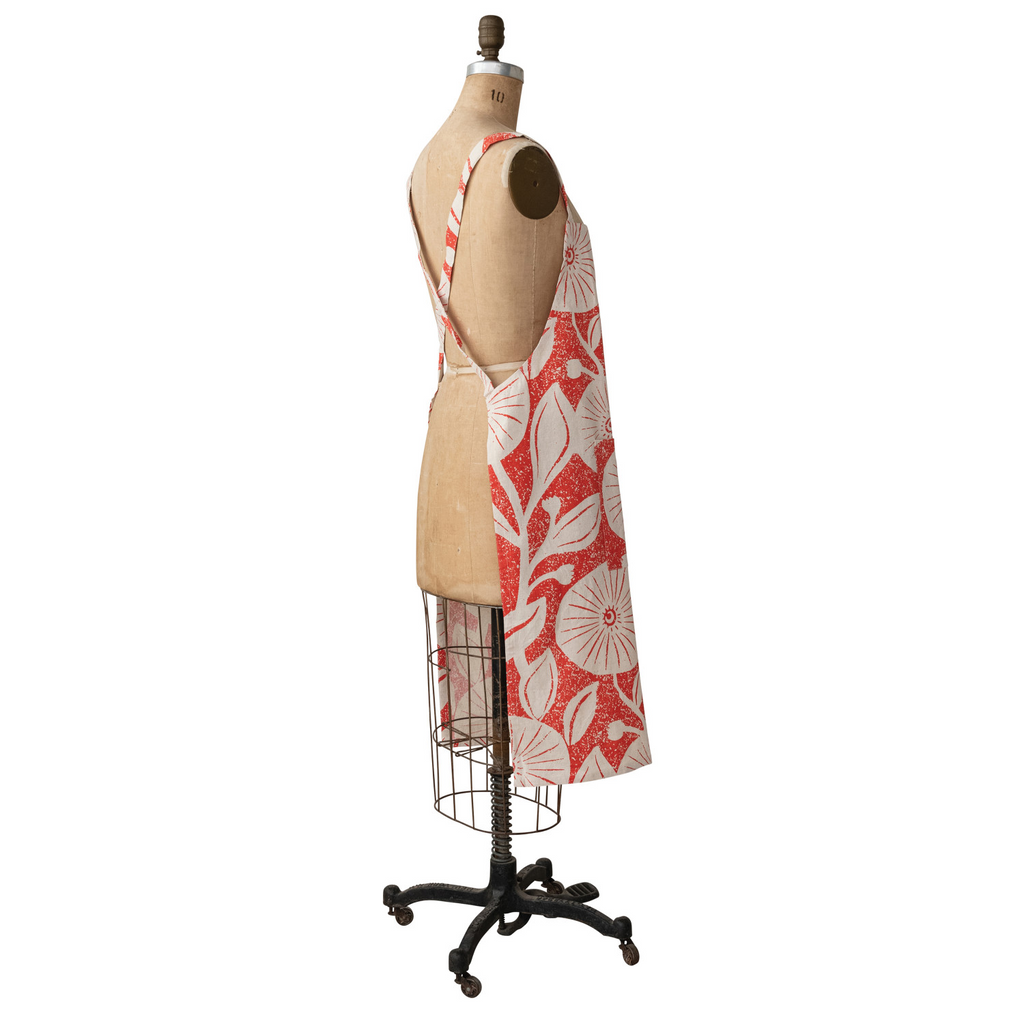 Crossback Apron w/ Floral Pattern & Pocket image 3