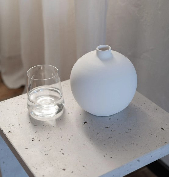 Blanc Vase - 03 image 3