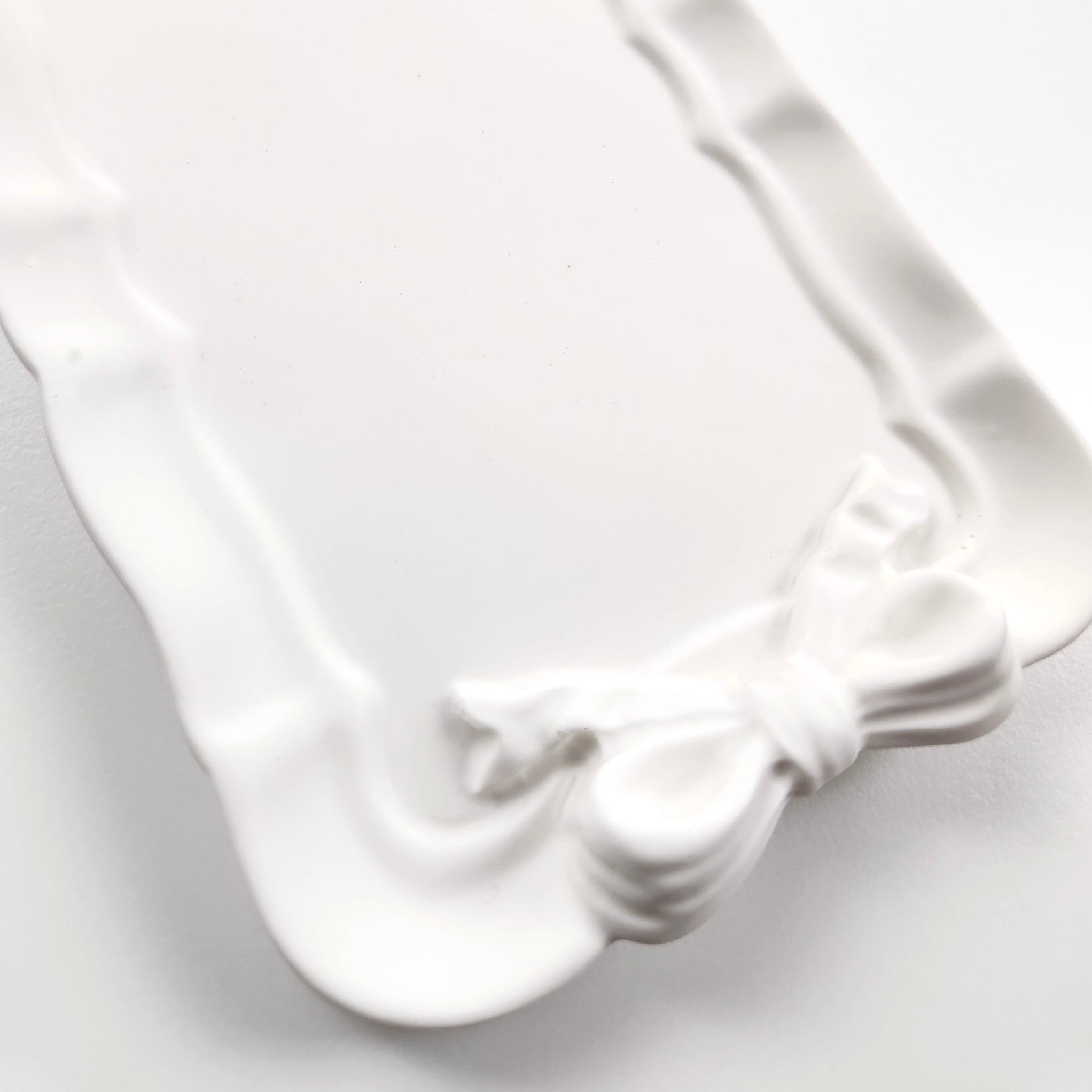 Bow Lace Tray image 2