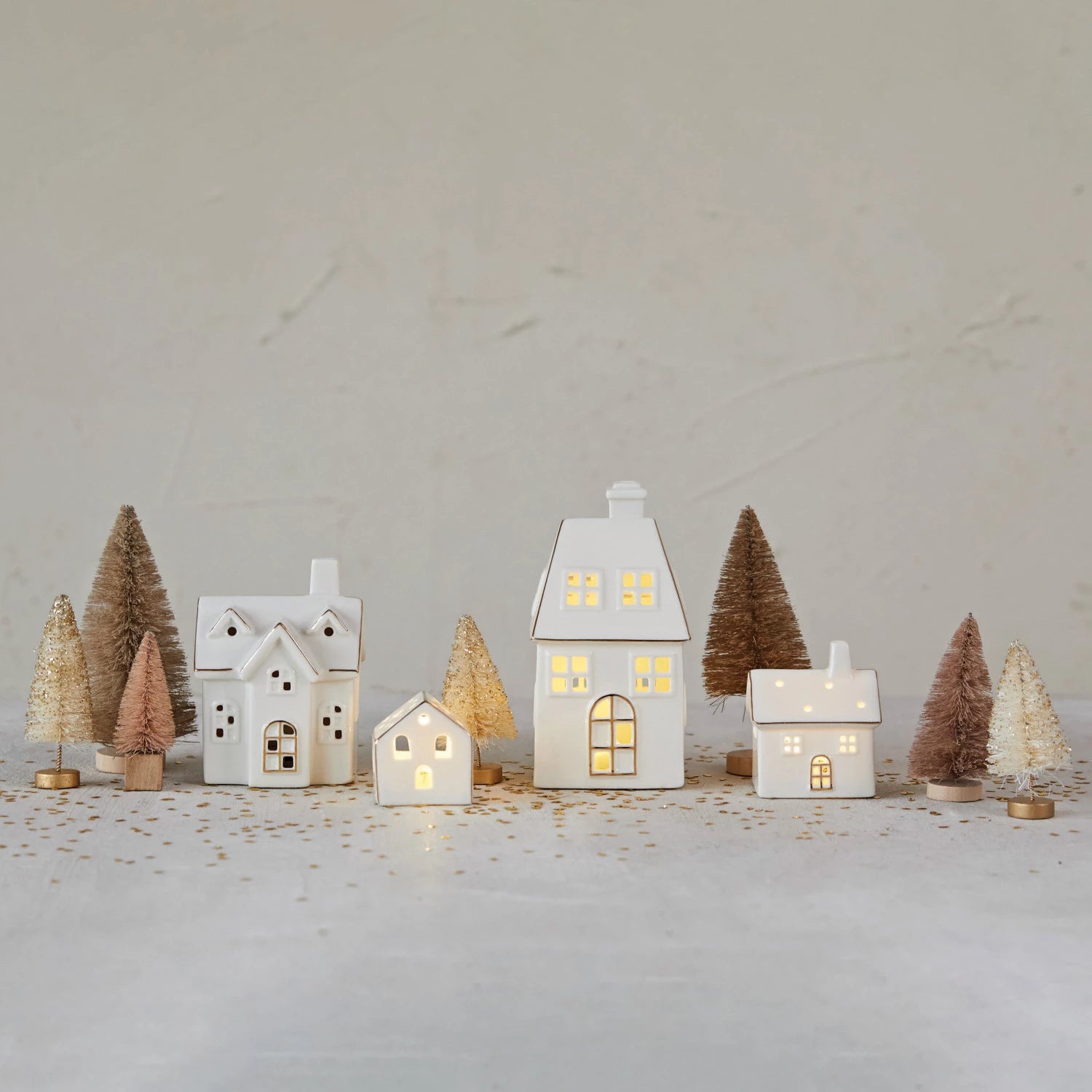 Stoneware Village w/ LED Lights image 2