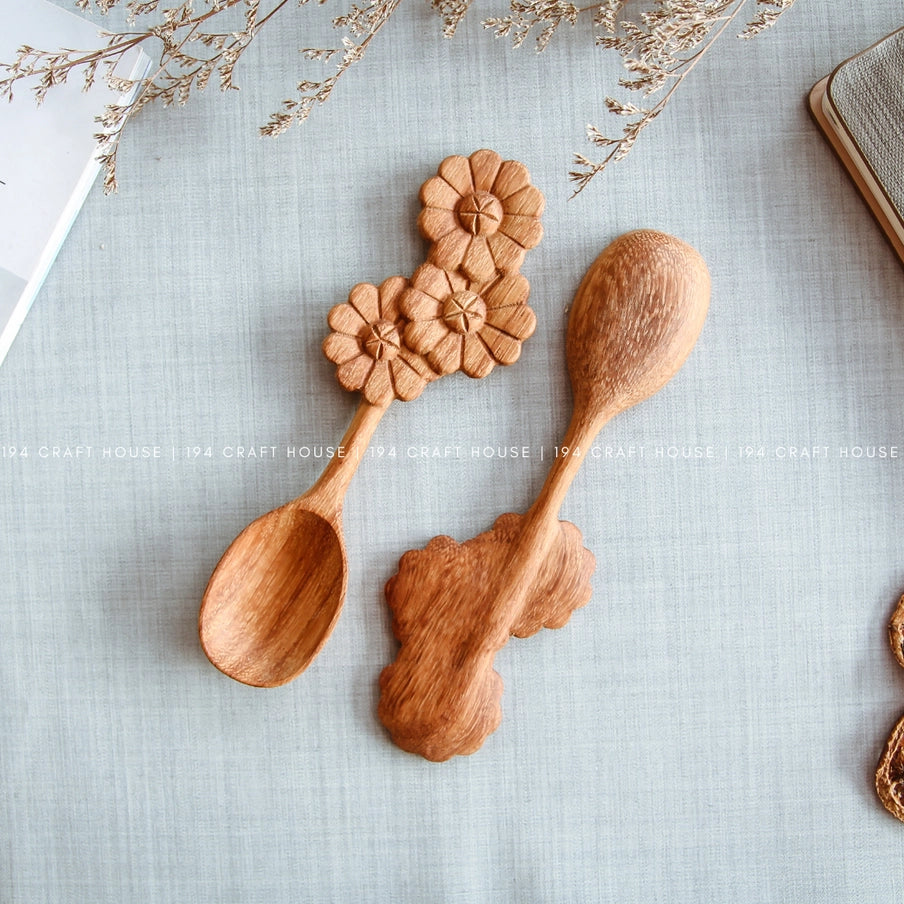 Three Flowers Wooden Spoon & Fork Set image 3