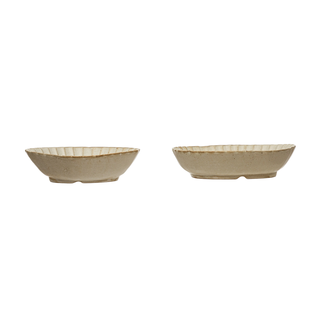 Stoneware Dish w/ Scalloped Edge image 2