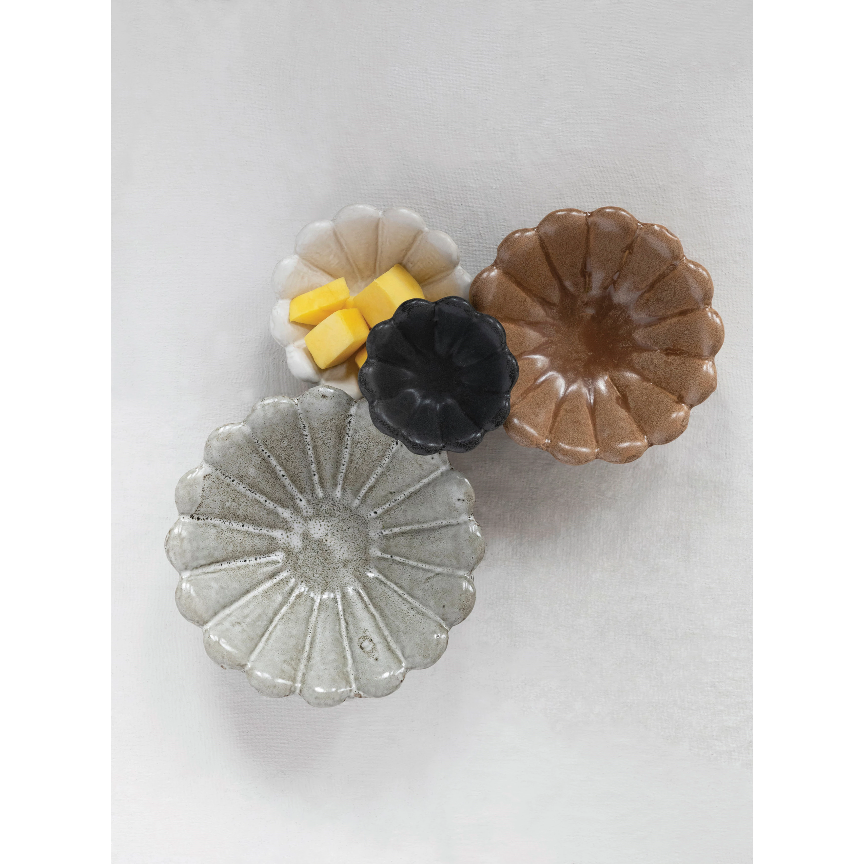 Stoneware Flower Bowls (Set of 4) image 1