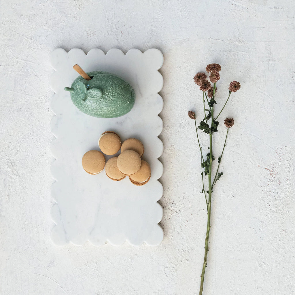 Marble CheeseBoard w Scalloped Edge image 4