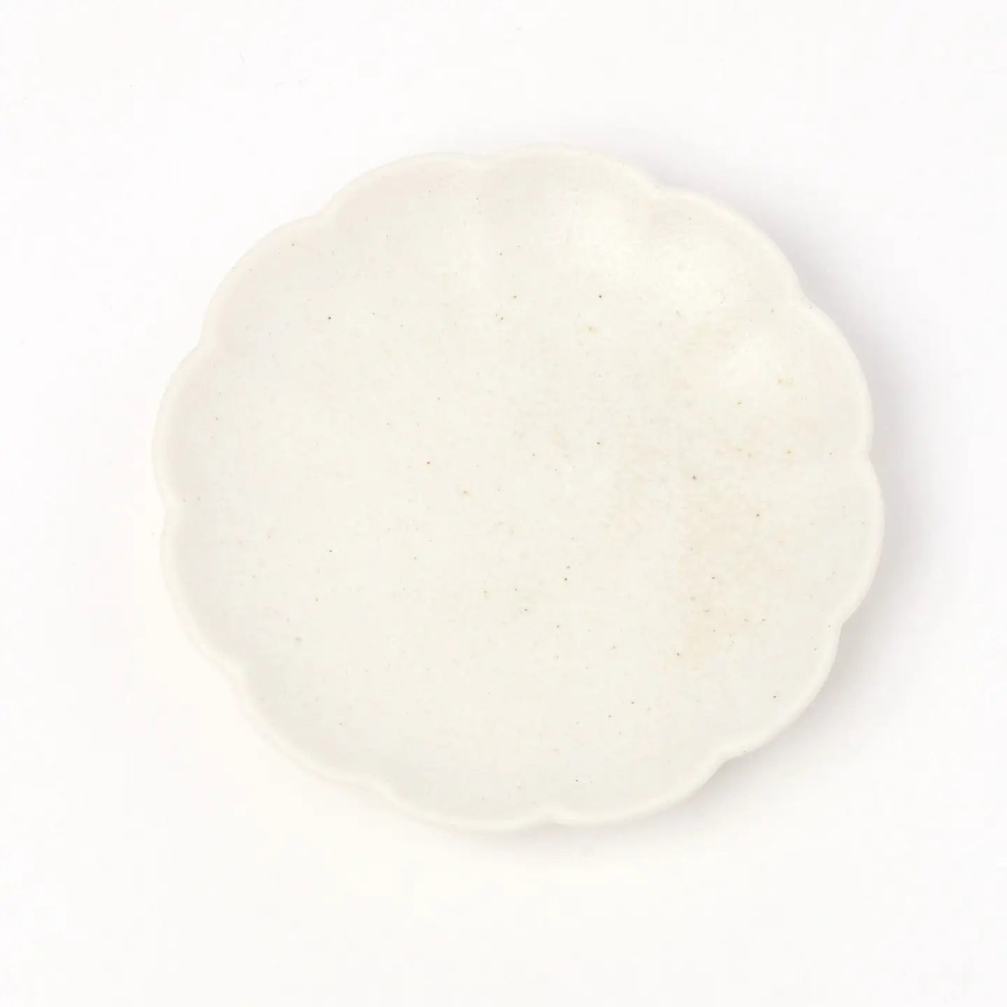 Mino Ware Mini Plate Chrysanthemum image 0