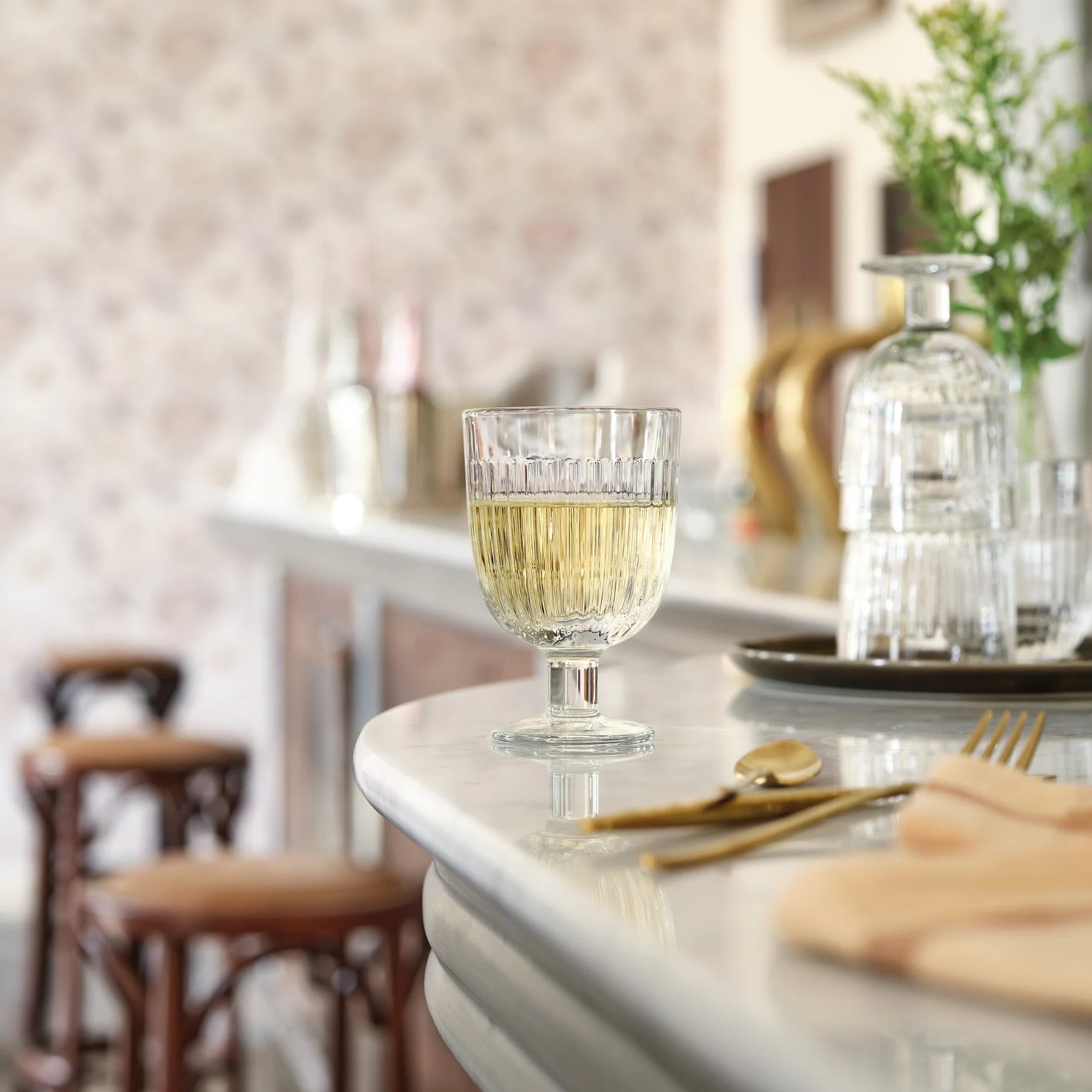 Ouessant Wine Glass image 1