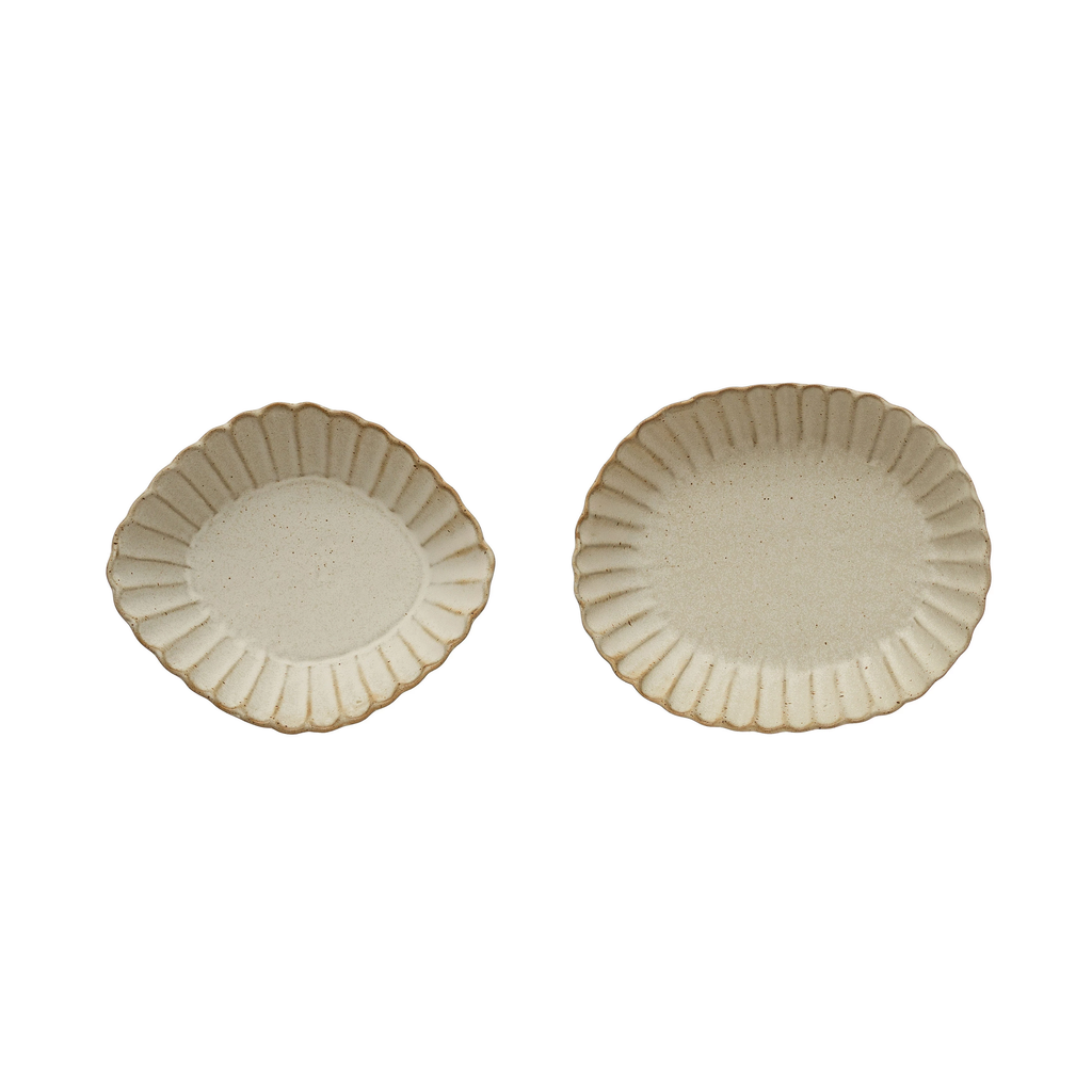 Stoneware Dish w/ Scalloped Edge image 0