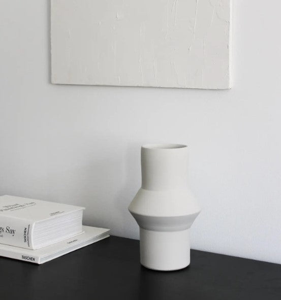 Geometric Vase - S / White image 2