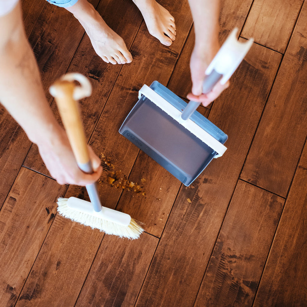 Tag Team Compact Broom and Dustpan image 4