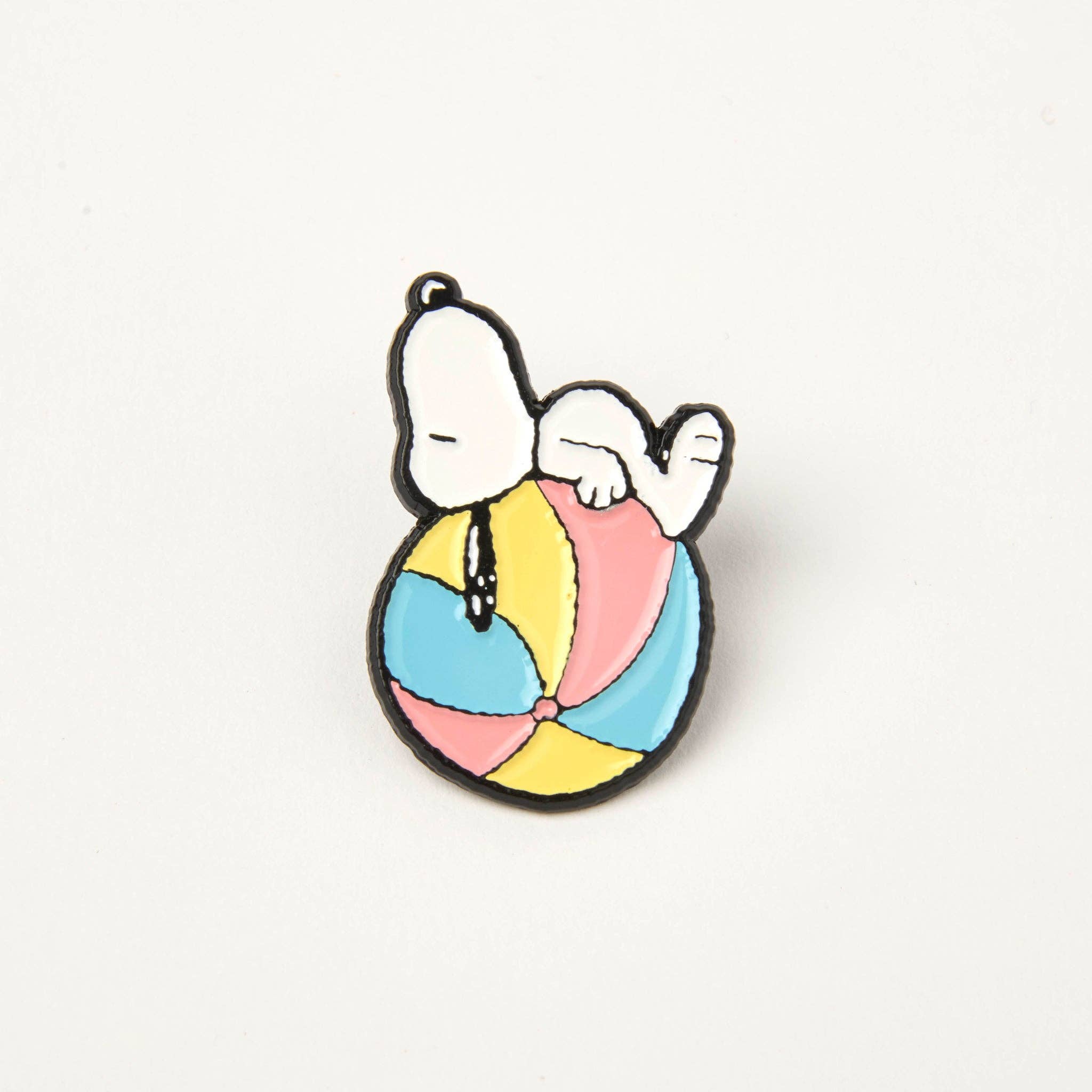 Peanuts Pin - Beachball