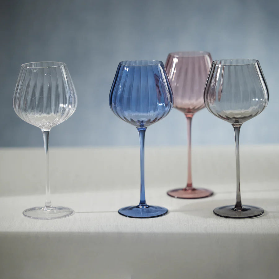 Madeleine Red Wine Glass image 3