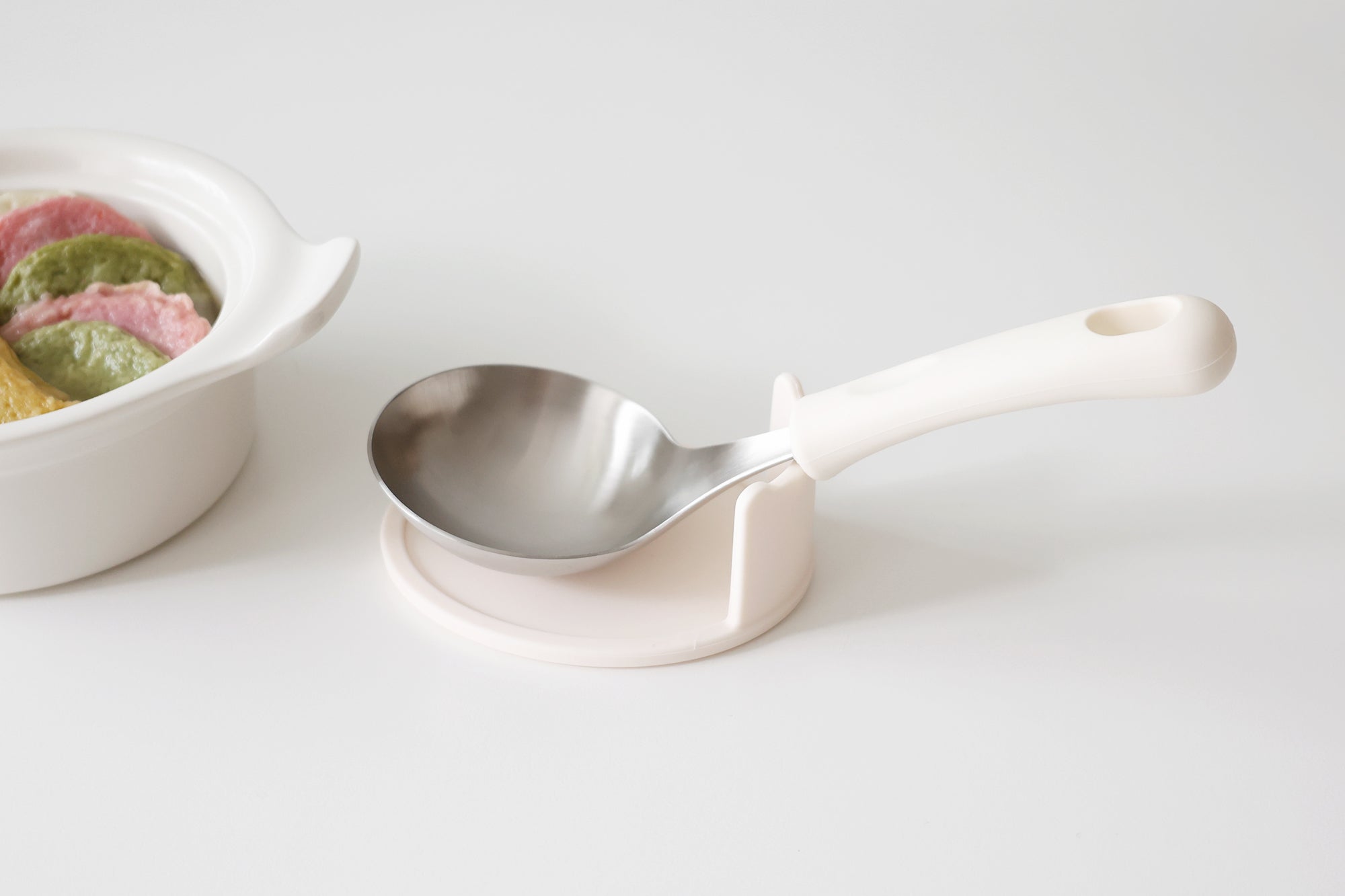 Kamome Serving Spoon Rest image 1