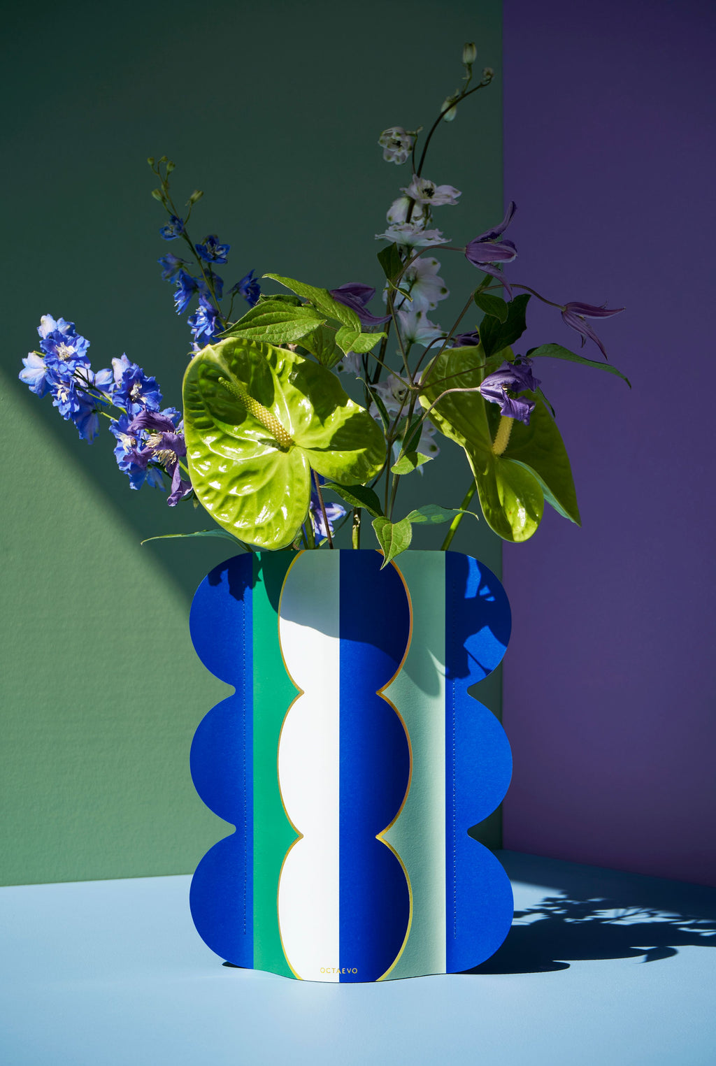 Paper Vase - Riviera Wave image 2