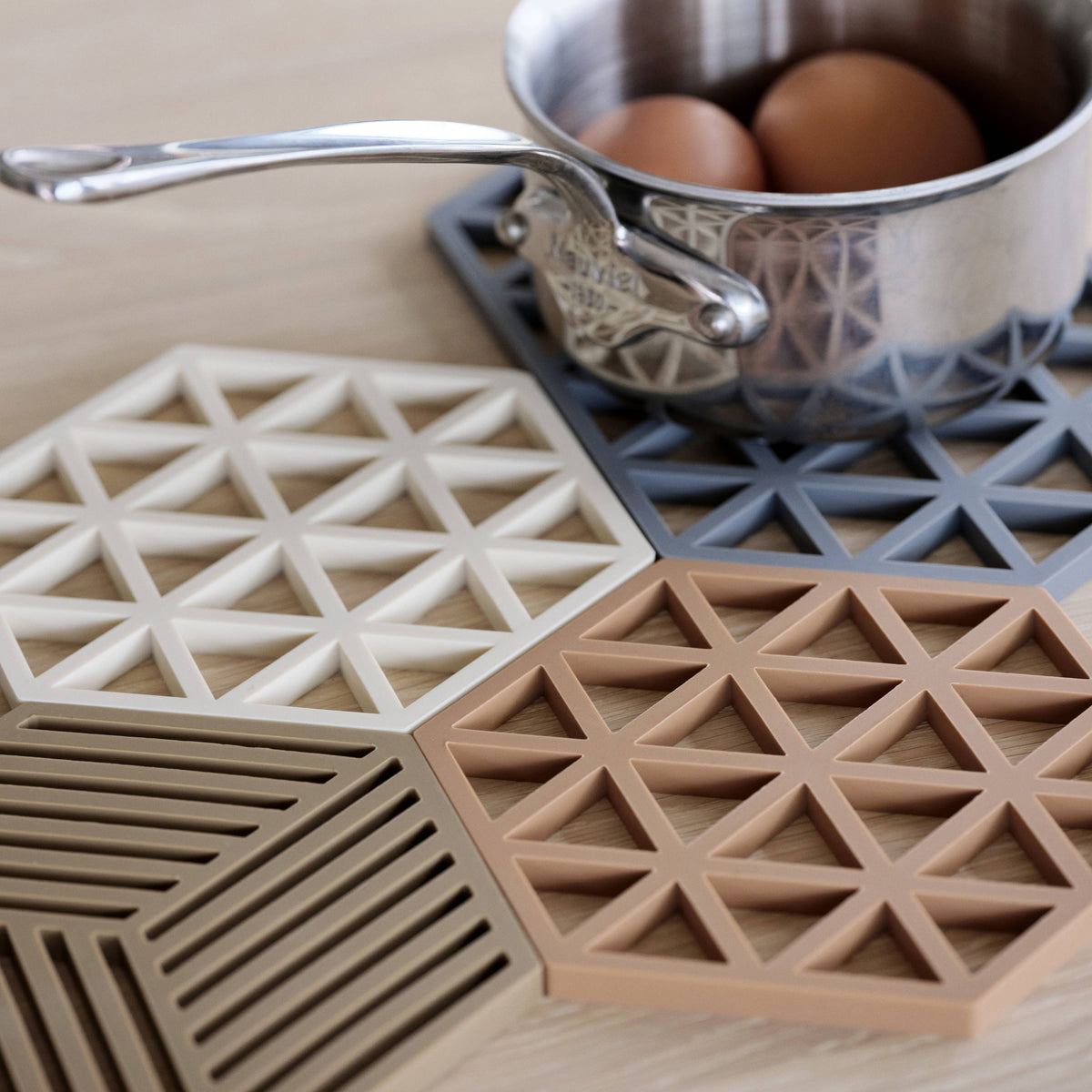 Zone Denmark Trivet - Hexagon / Cool Grey