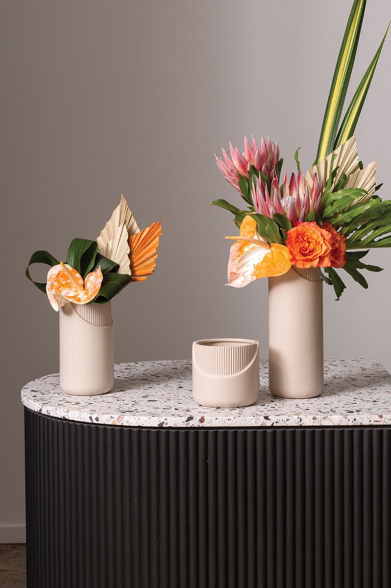 Halen Vase 4.5x8”