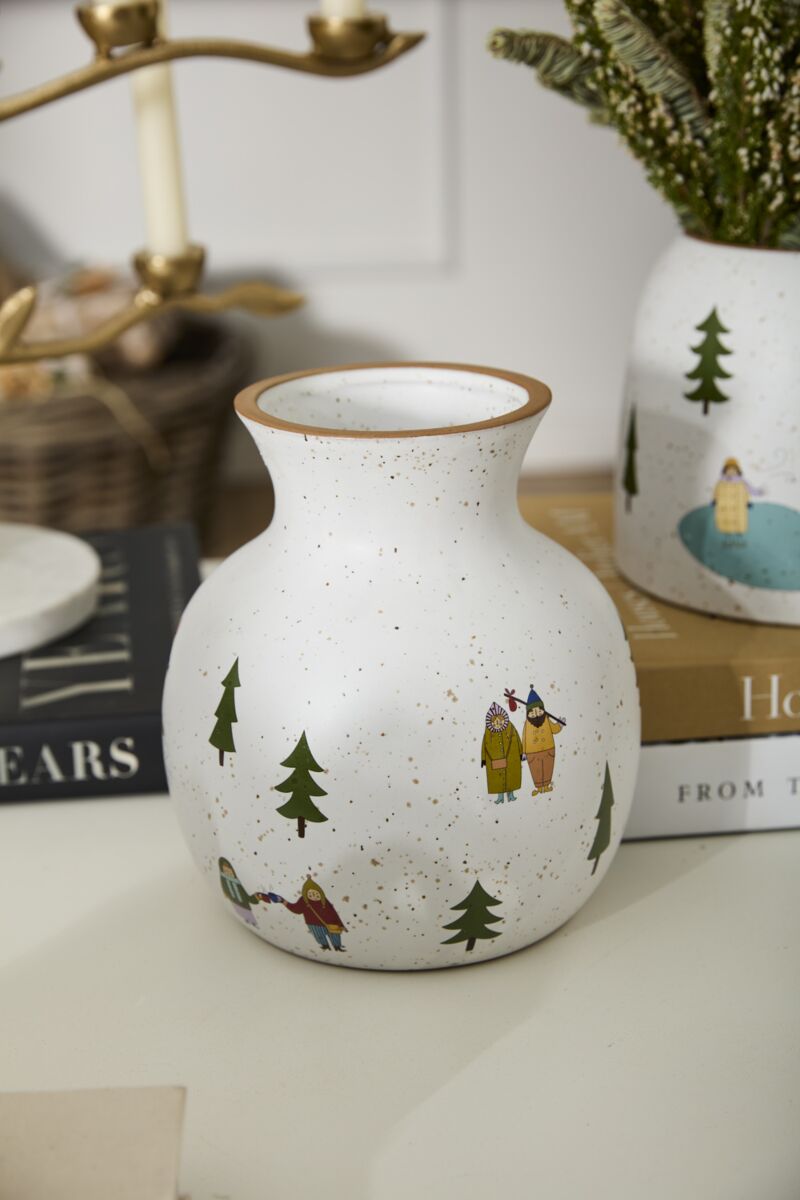 Villagers Vase 7.25x8.25”