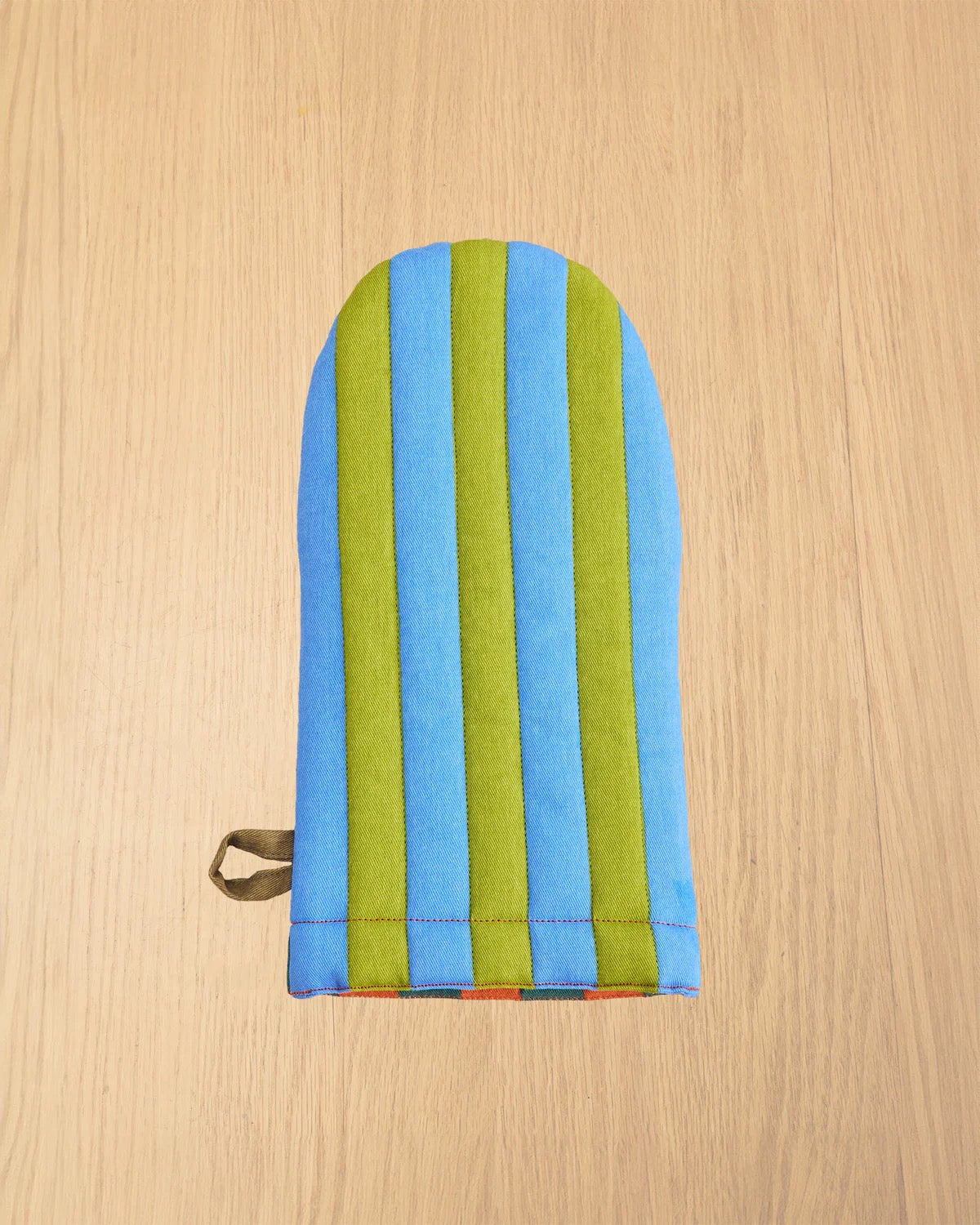 Grasshopper Oven Mitt