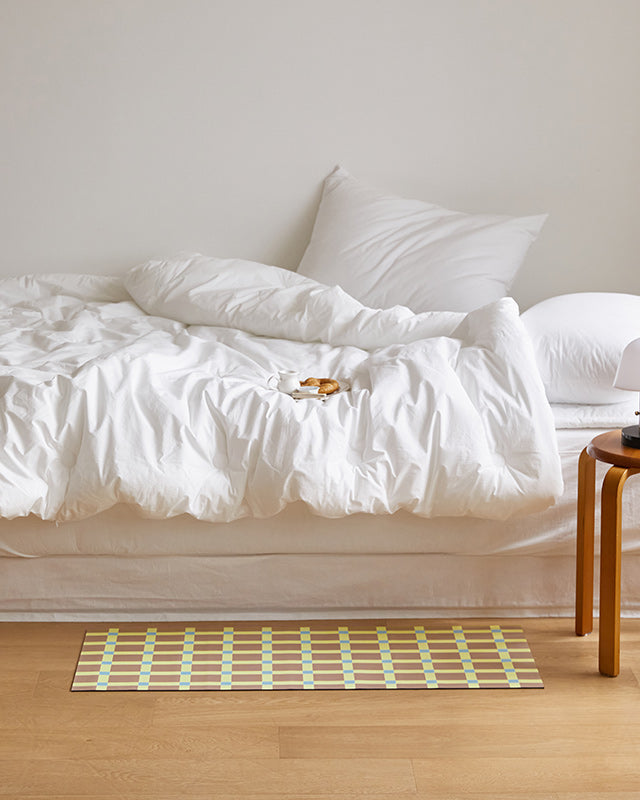 Diatomaceous Earth Mat - Teddy Check