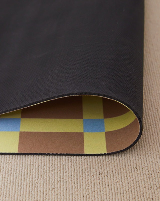 Diatomaceous Earth Mat - Teddy Check
