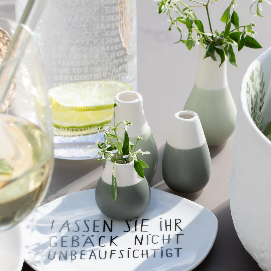 Two Tone Mini Vase Set image 3
