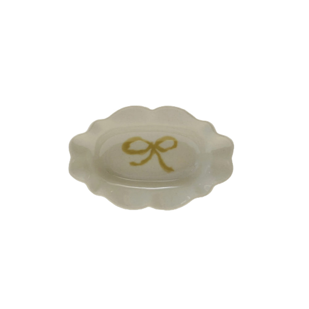 Scalloped Dish with Bow image 3