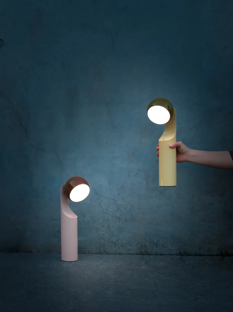 MONO Portable Reading Lamp image 9