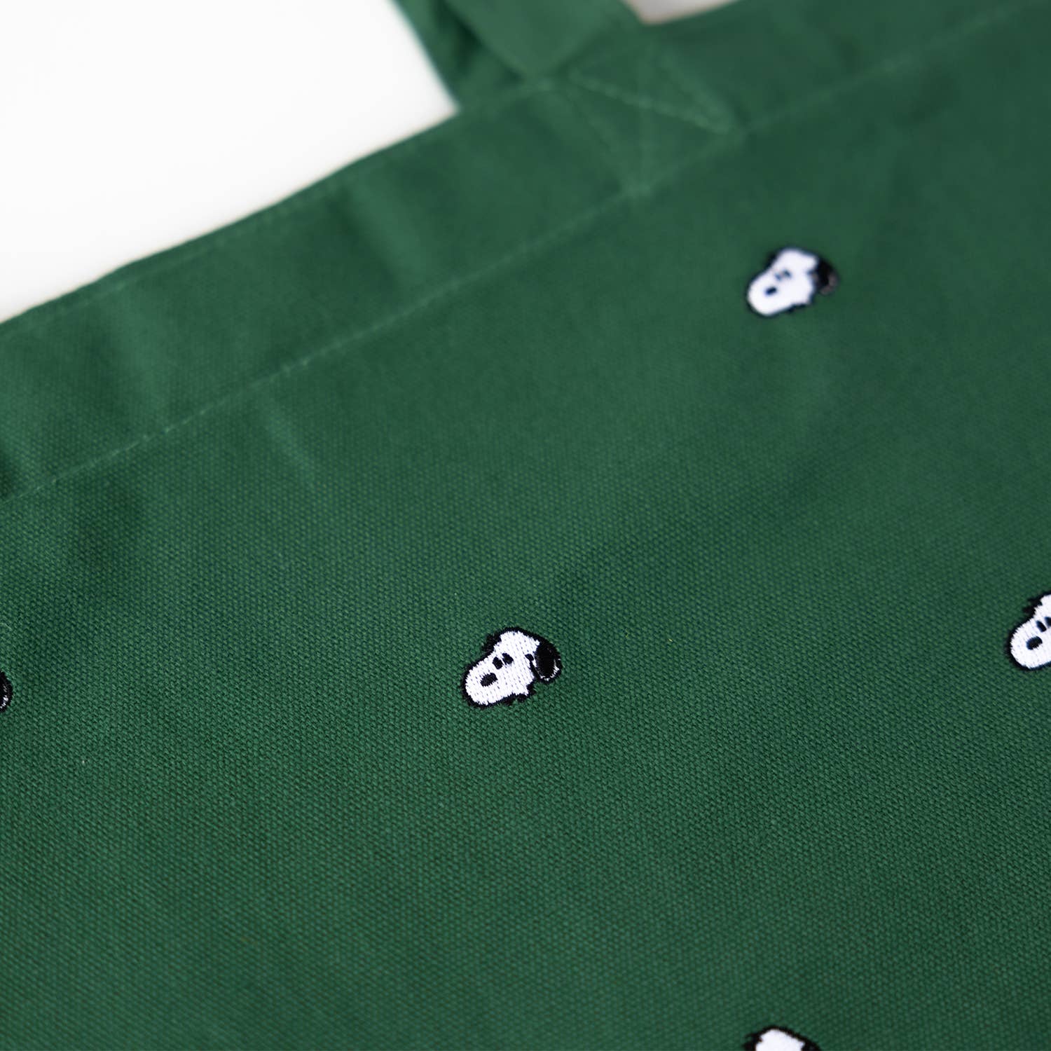Snoopy Embroidered Tote Bag (Forest)