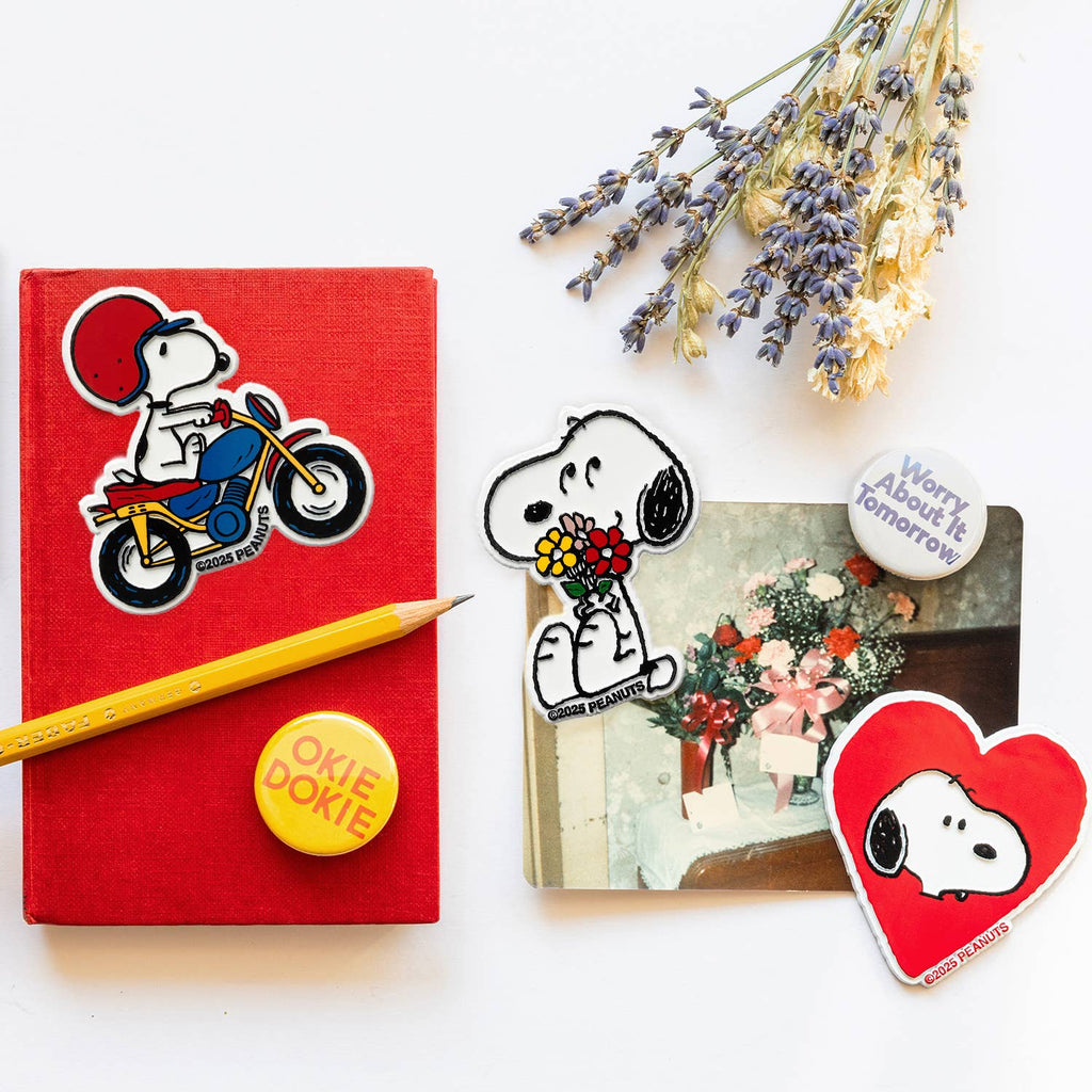 Snoopy Flower Bouquet Classic Fridge Magnet