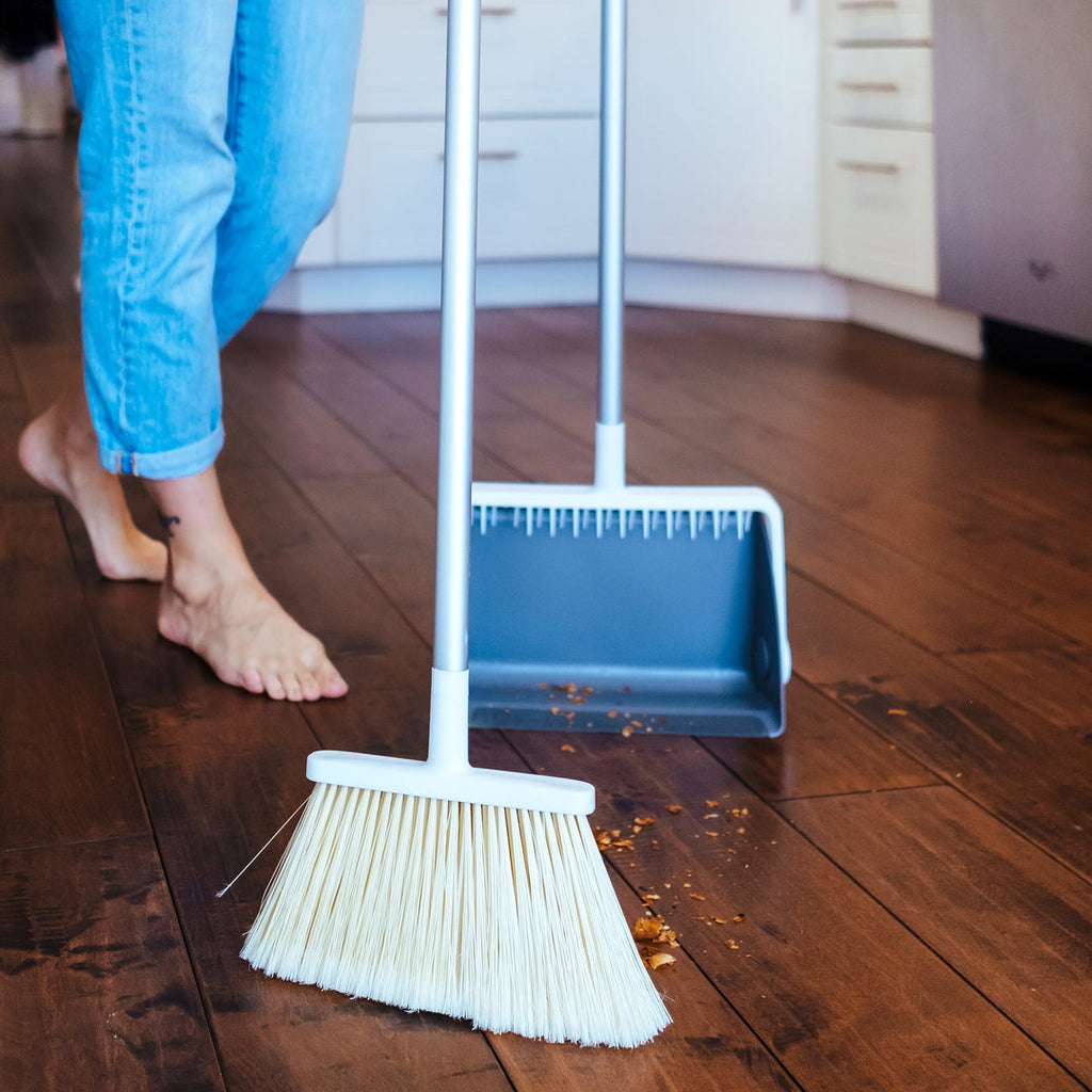Tag Team Compact Broom and Dustpan image 3