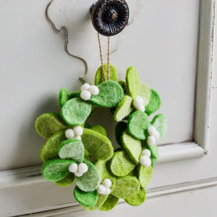 Felt Ornament - Mini Mistletoe Wreath image 2