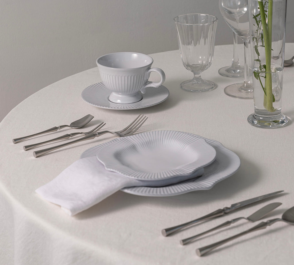 Blanc Flatware image 4