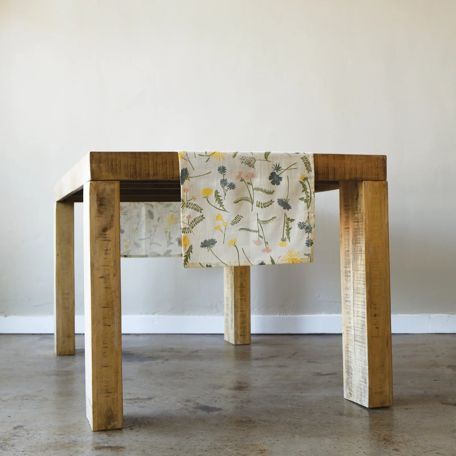 Organic Table Runner - 16 x 98“ image 0