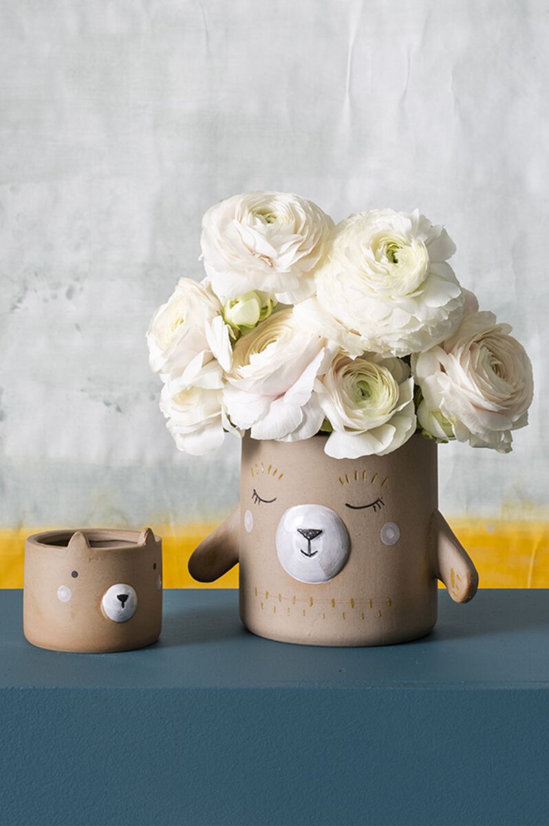 Mama Bear Hug Pot image 3