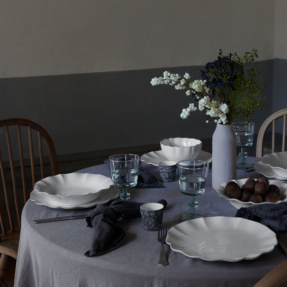 ROSA Dinner Plate image 2