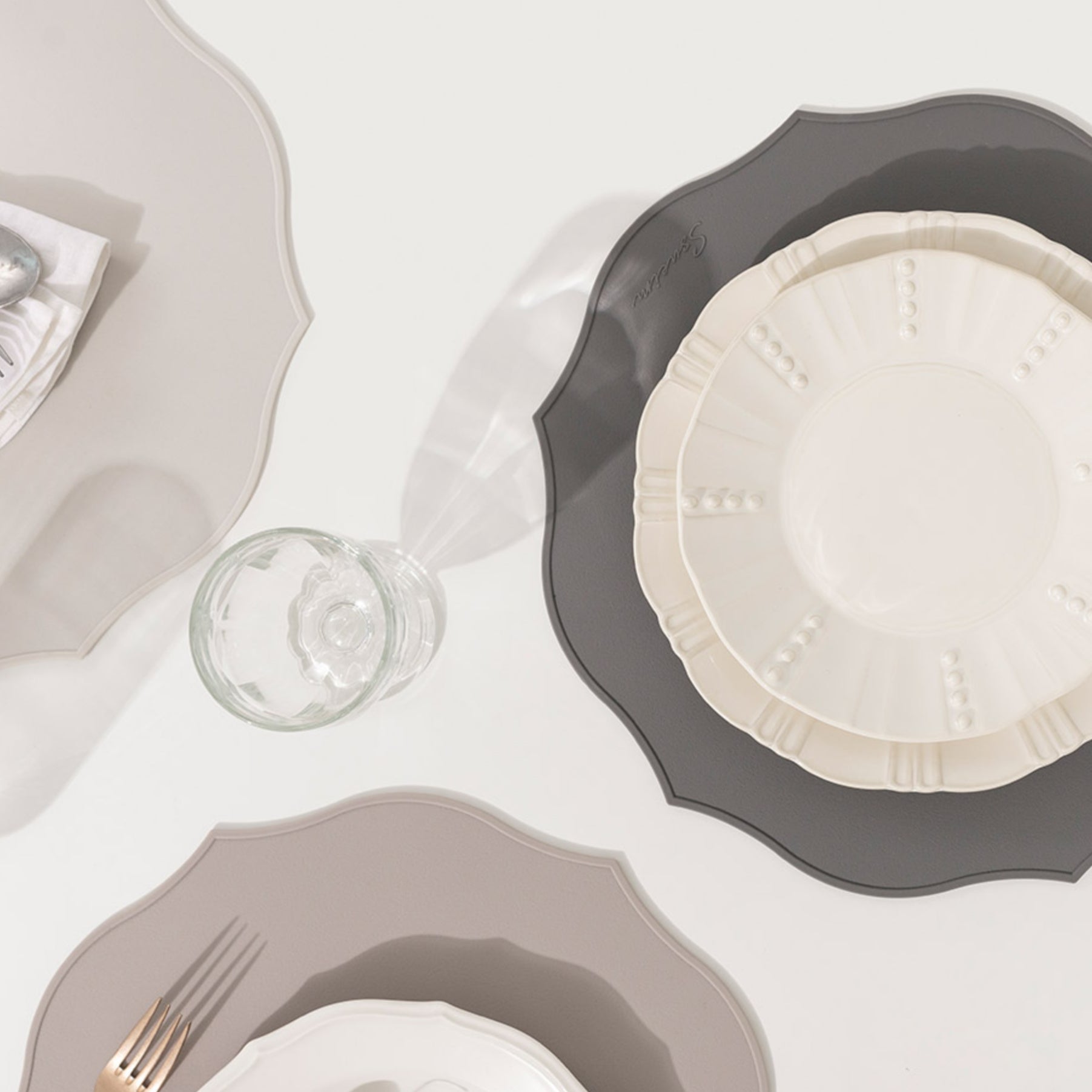 Blossom Silicone Placemat image 8