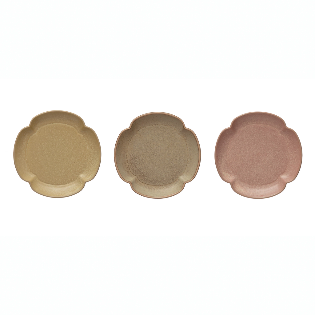 Stoneware Scalloped Plate image 7