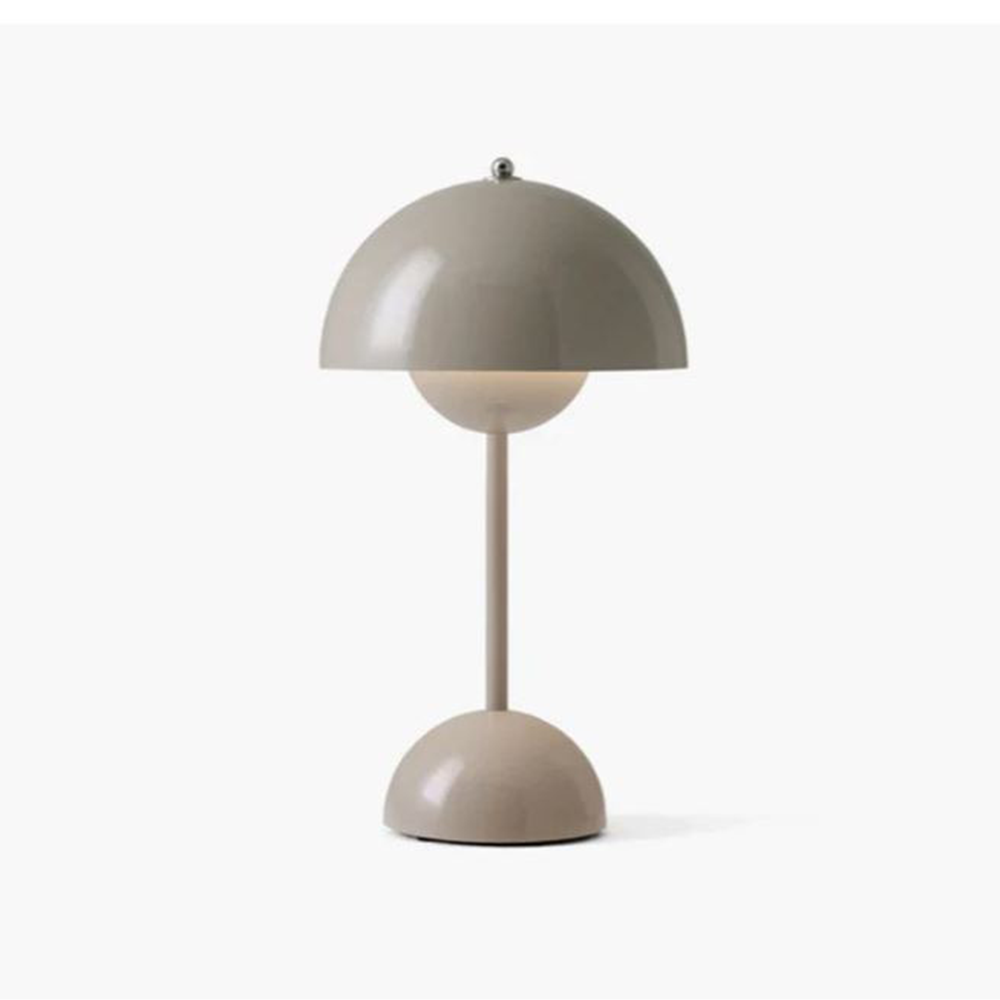Flowerpot VP9 Portable Table Lamp image 3
