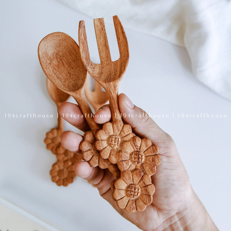 Three Flowers Wooden Spoon & Fork Set image 7